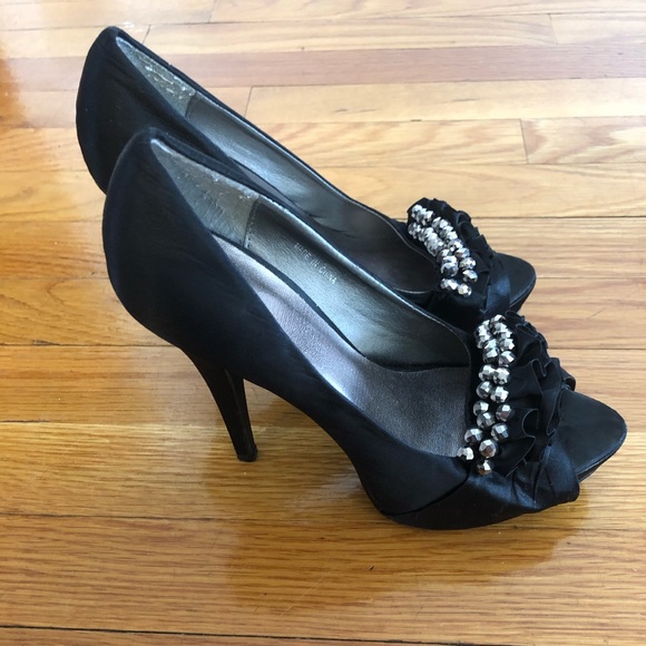 Bebe b2b evening ruffle stone heel size 7 - Picture 5 of 8